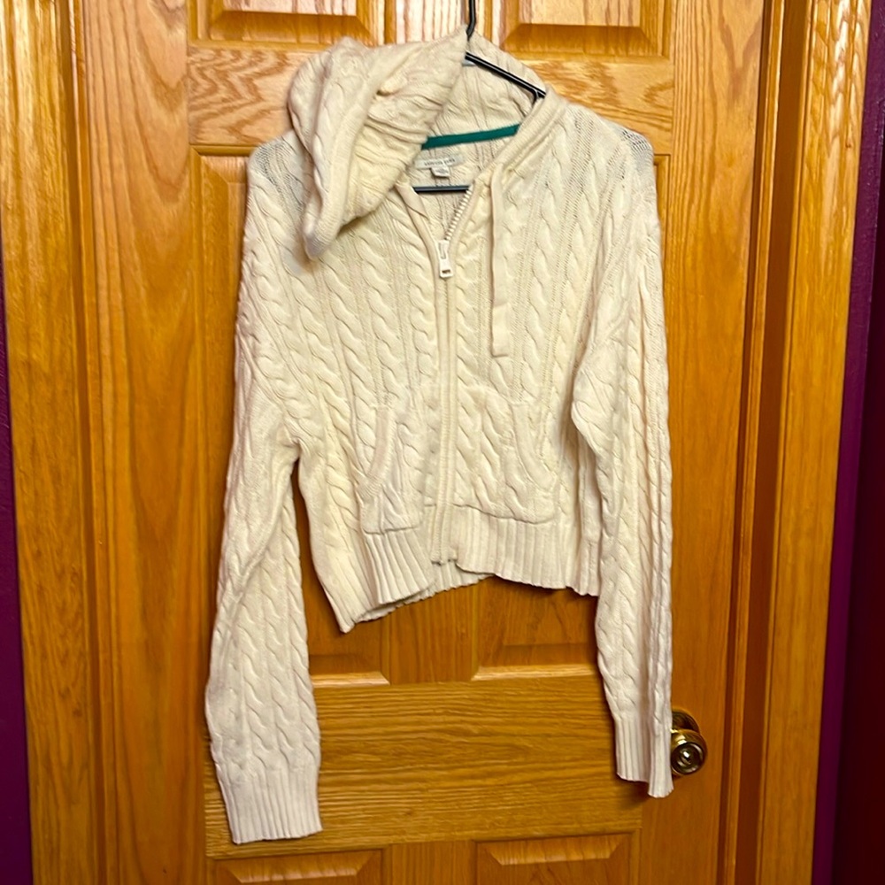 American Eagle crop hooded sweater zip up